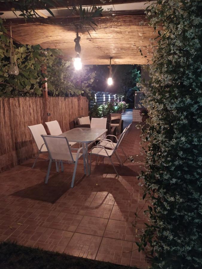 Studios Periklis Limenas  Buitenkant foto
